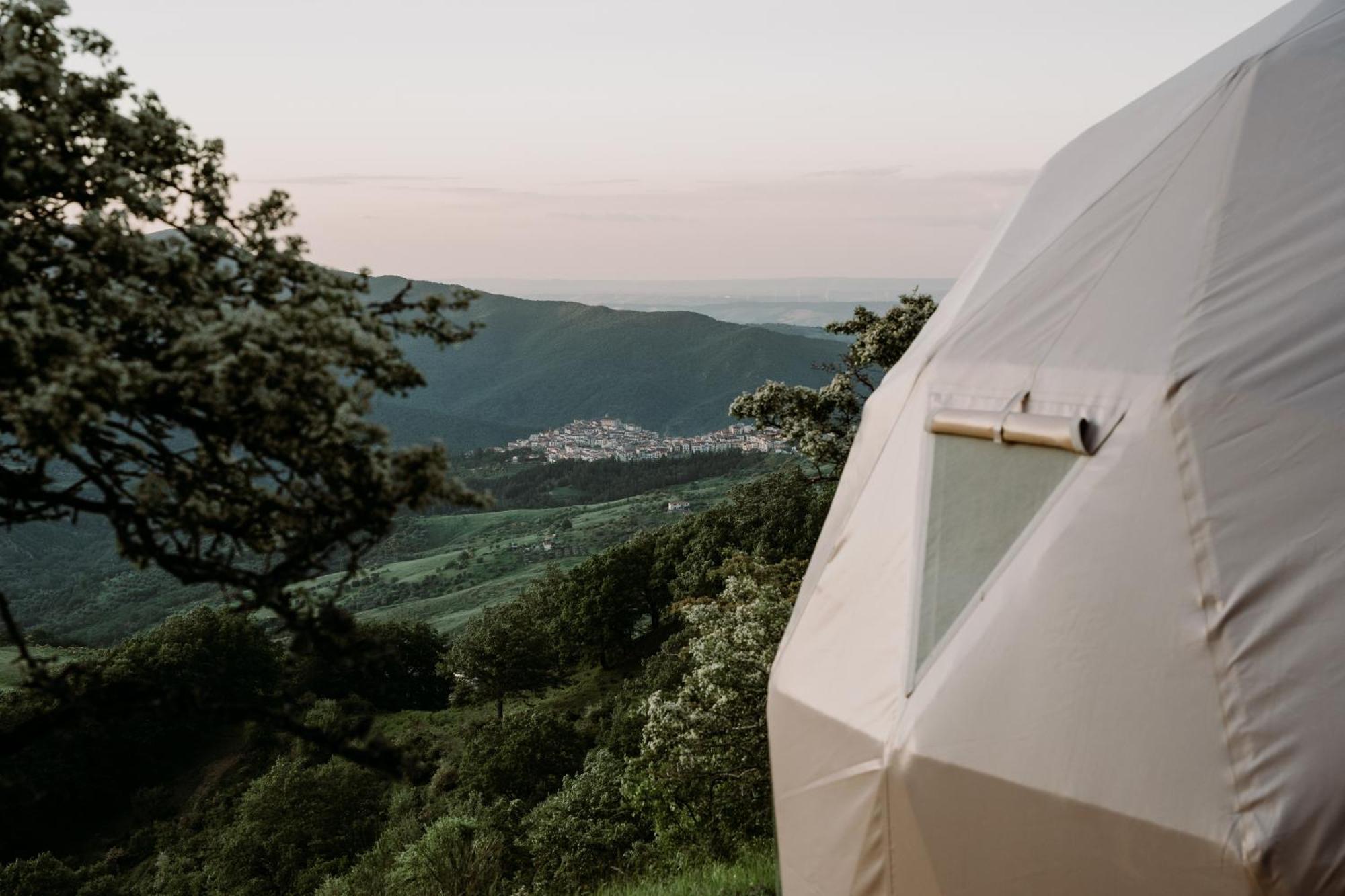 Aura - Glamping Experience Hotel Accettura Екстериор снимка