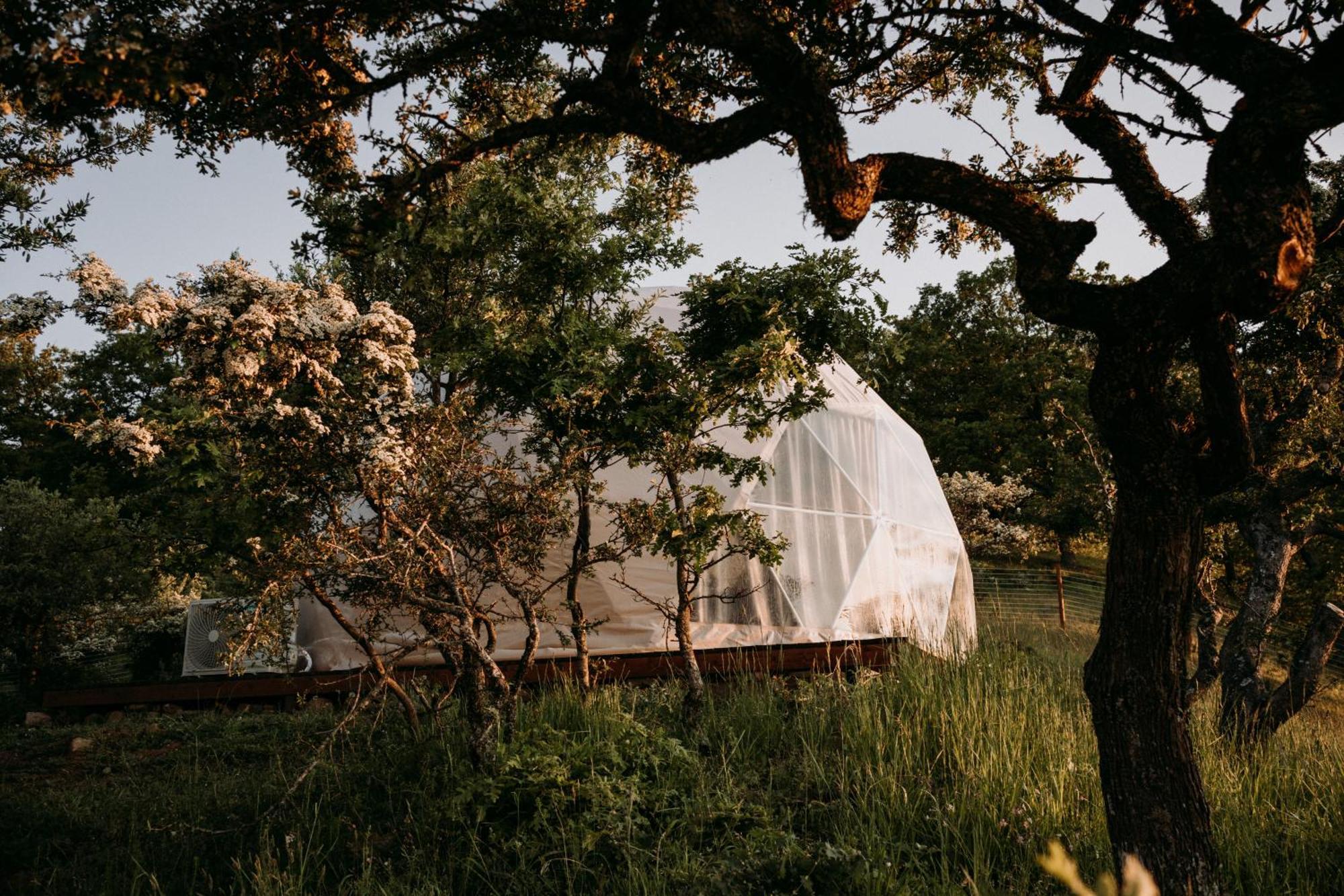 Aura - Glamping Experience Hotel Accettura Екстериор снимка