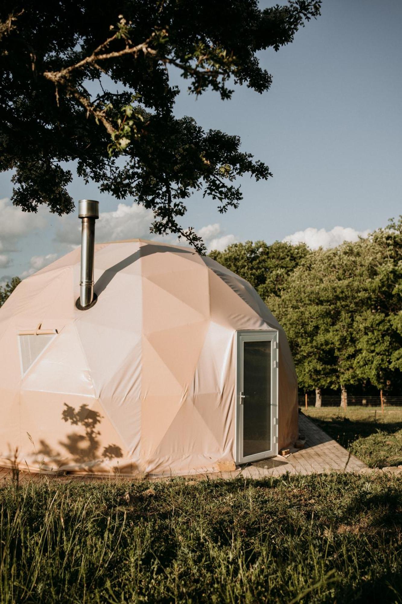 Aura - Glamping Experience Hotel Accettura Екстериор снимка