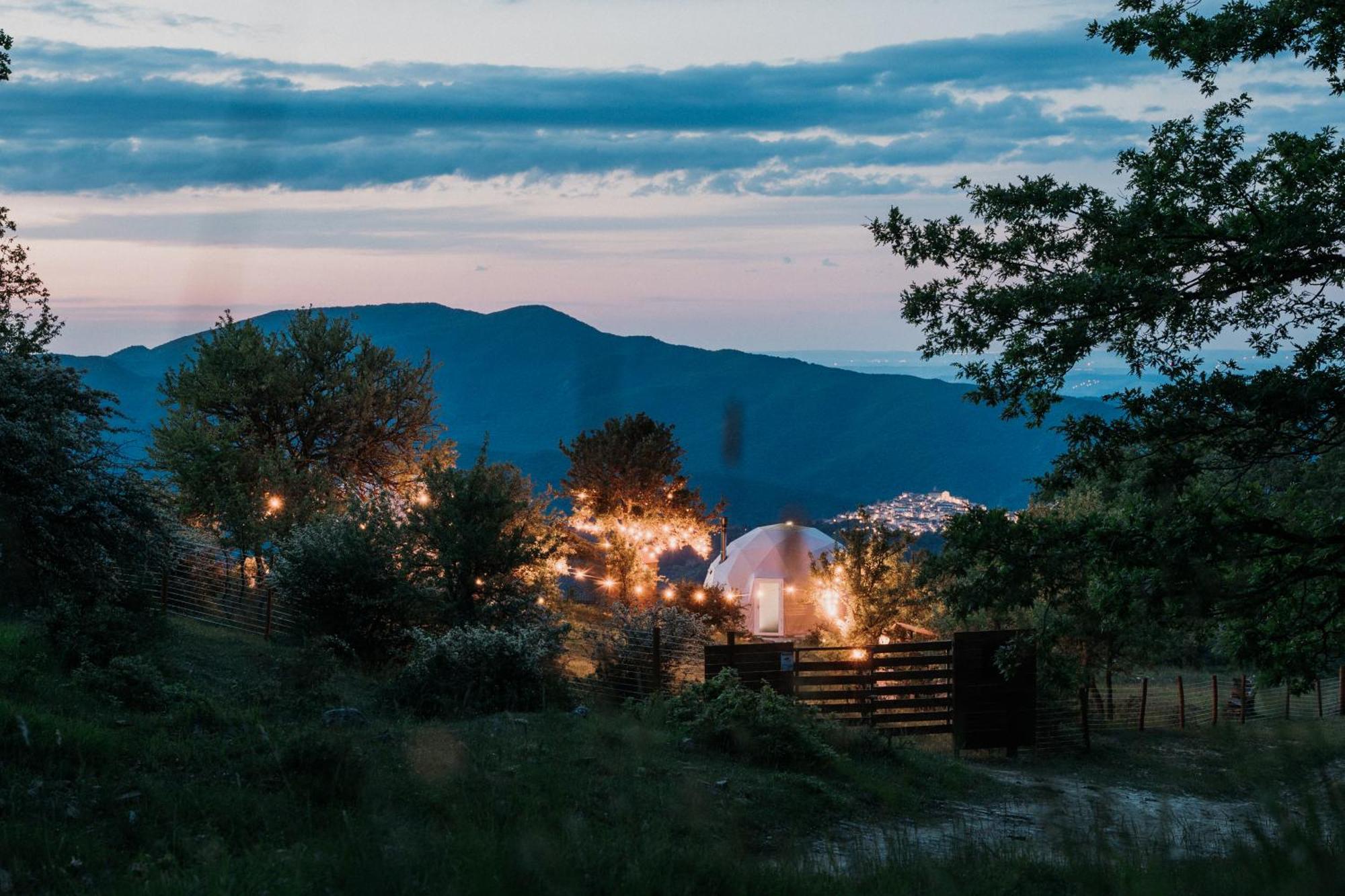 Aura - Glamping Experience Hotel Accettura Екстериор снимка